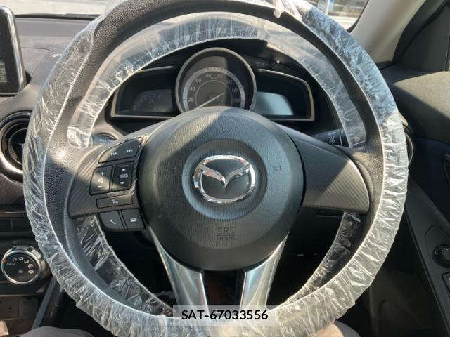 Mazda DEMIO 2015-11 8098938-14
