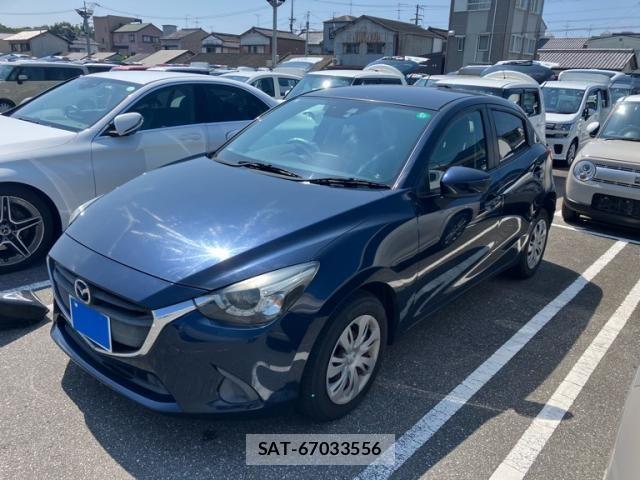 Mazda DEMIO 2015-11 8098938-1