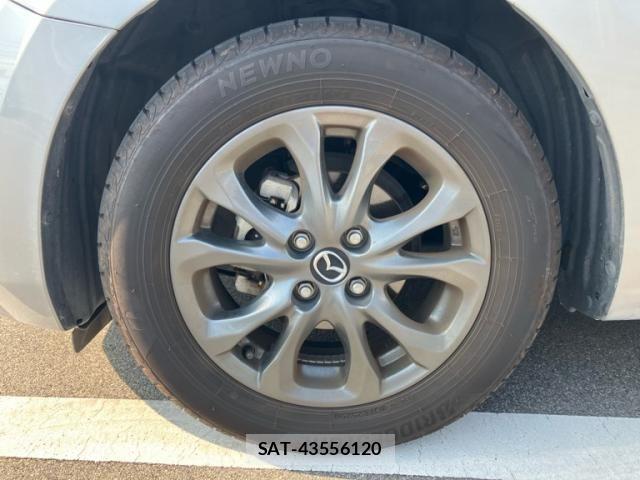 Mazda DEMIO 2017-02 8098935-7