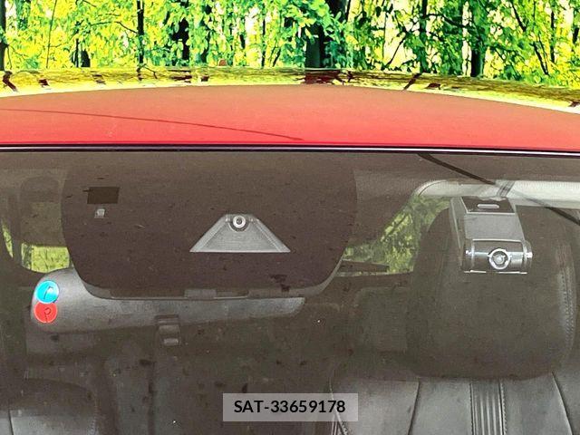 Mazda DEMIO 2018-03 8098931-2