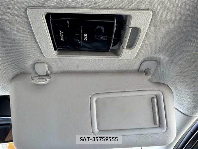Mazda DEMIO 2018-09 8098933-4