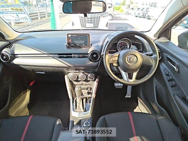 Mazda DEMIO 2016-01 8129844-2