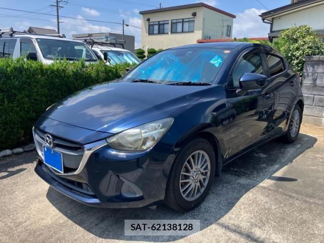 Mazda DEMIO 2014-12 8129872-0