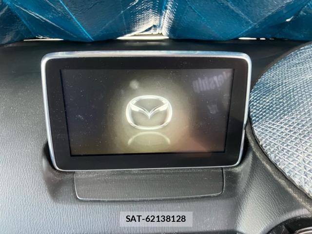 Mazda DEMIO 2014-12 8129872-14
