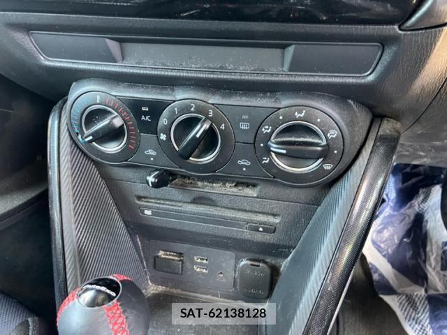 Mazda DEMIO 2014-12 8129872-15