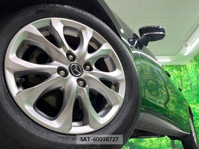 Mazda DEMIO 2017-08 8129858-16