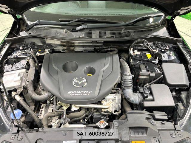 Mazda DEMIO 2017-08 8129858-17