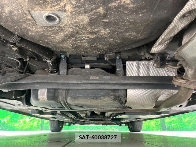 Mazda DEMIO 2017-08 8129858-18