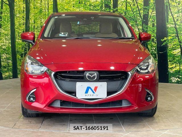 Mazda DEMIO 2017-03 8129856-13