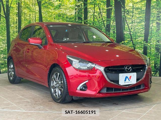 Mazda DEMIO 2017-03 8129856-15