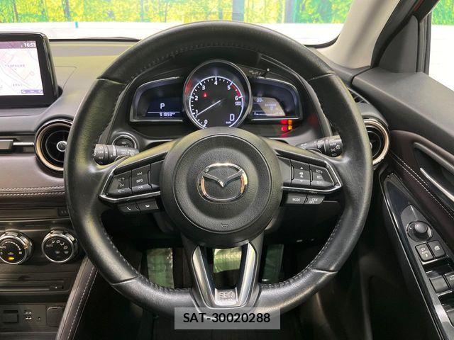 Mazda DEMIO 2017-03 8129857-10