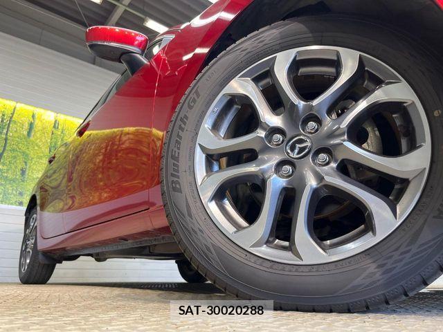 Mazda DEMIO 2017-03 8129857-12