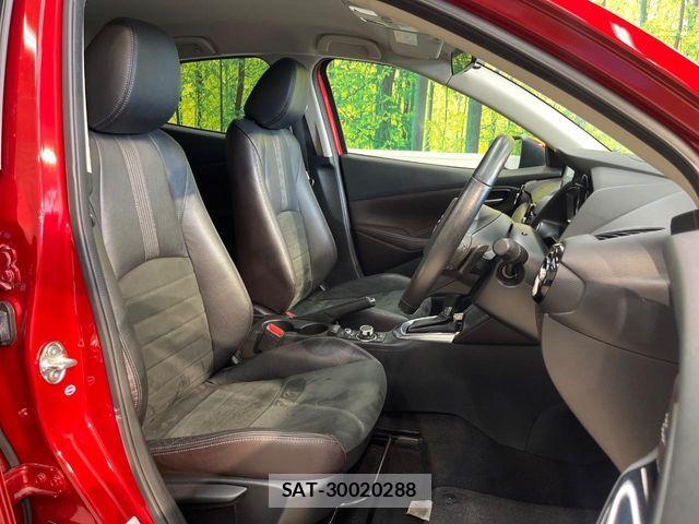 Mazda DEMIO 2017-03 8129857-7