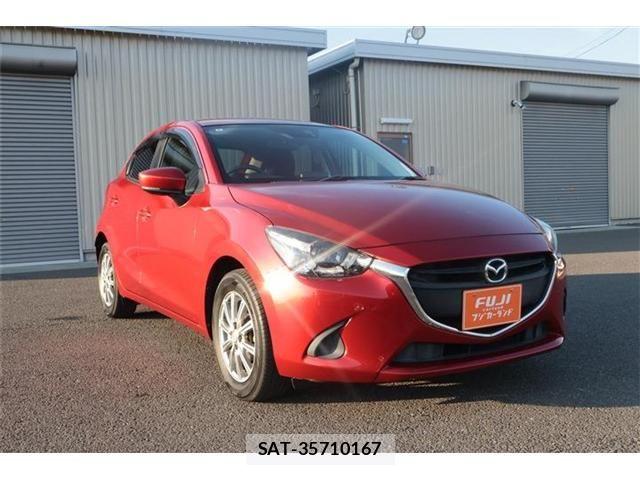 Mazda DEMIO 2017-08 8129845-16