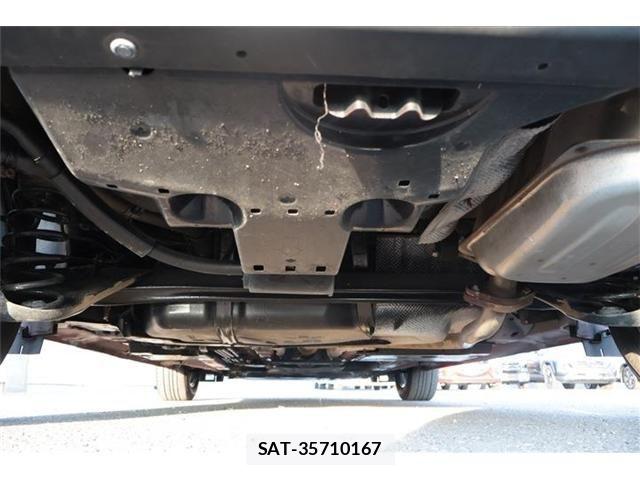 Mazda DEMIO 2017-08 8129845-18