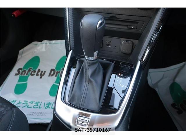 Mazda DEMIO 2017-08 8129845-19