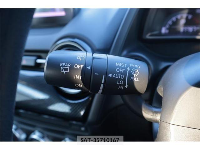 Mazda DEMIO 2017-08 8129845-24