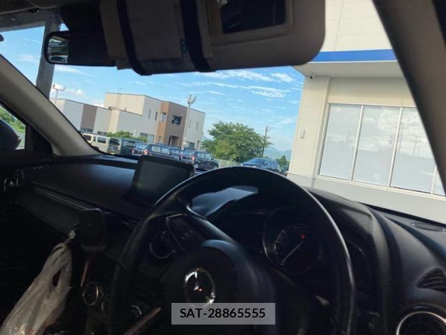 Mazda DEMIO 2018-09 8129870-10