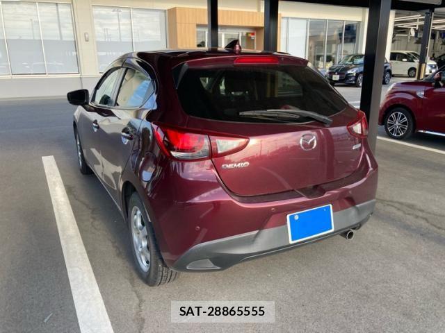 Mazda DEMIO 2018-09 8129870-18