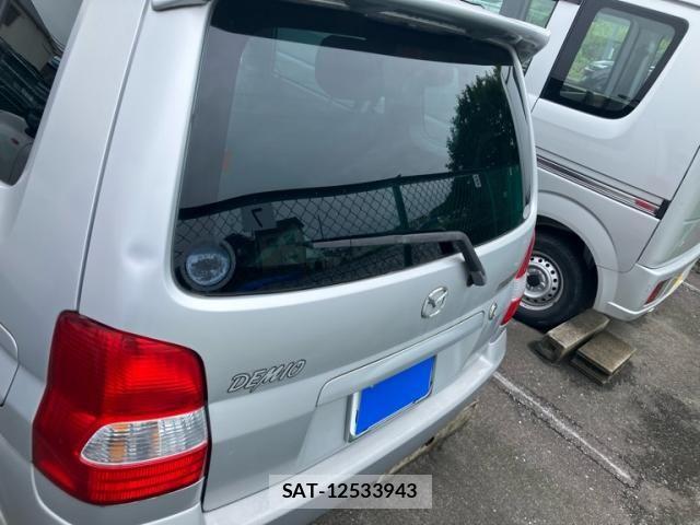 Mazda DEMIO 2001-02 8145736-1