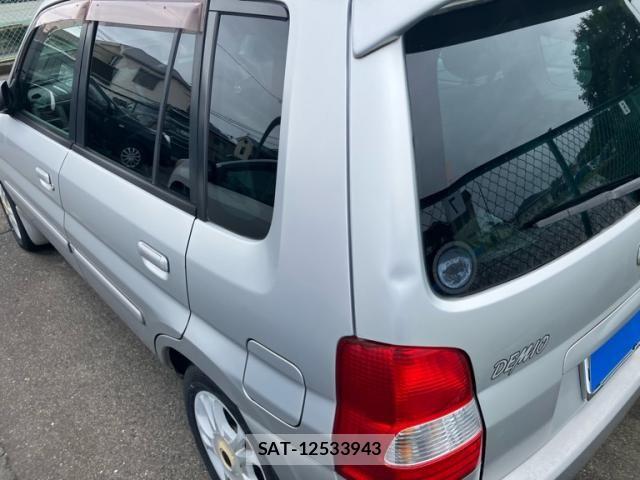 Mazda DEMIO 2001-02 8145736-5