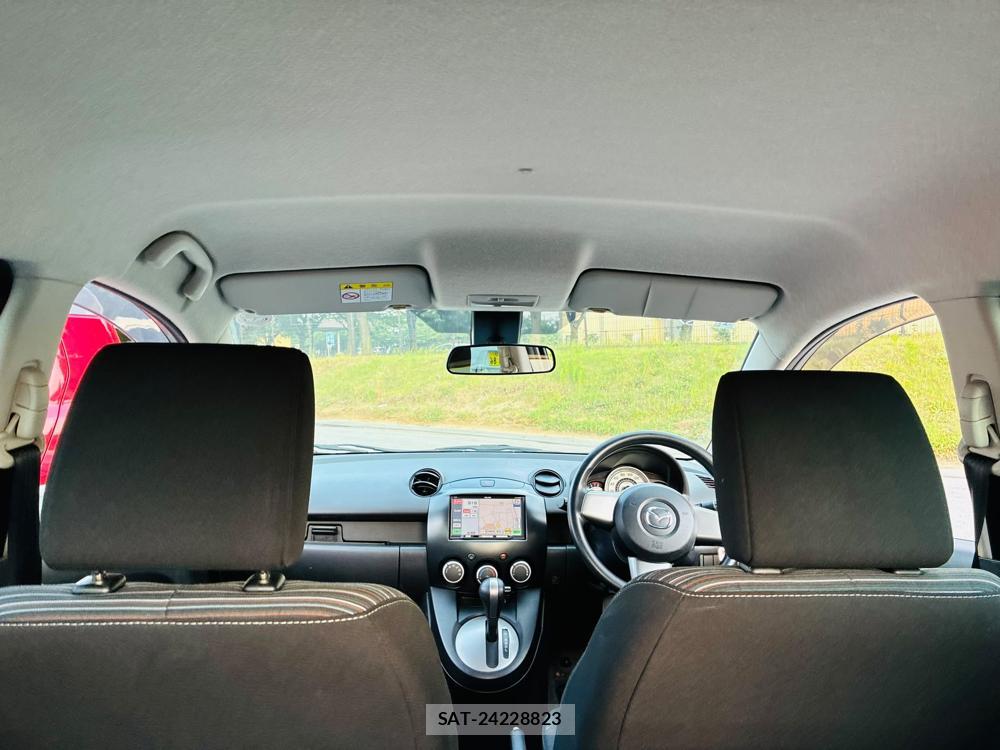 Mazda DEMIO 2009-07 7749855-24
