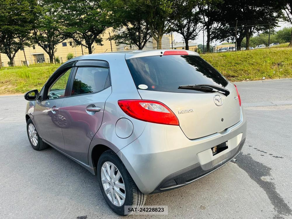 Mazda DEMIO 2009-07 7749855-2
