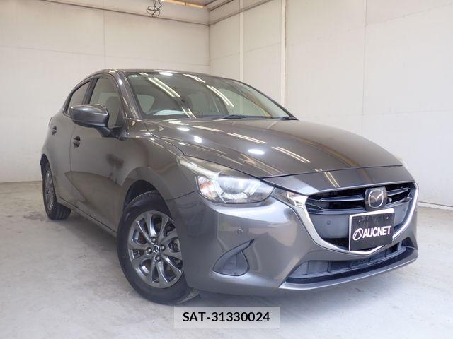 Mazda DEMIO 2019-01 8207332-0