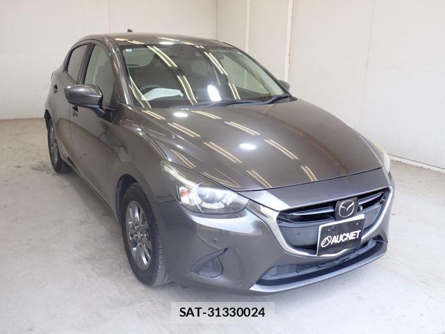 Mazda DEMIO 2019-01 8207332-3