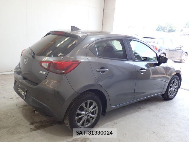 Mazda DEMIO 2019-01 8207332-7