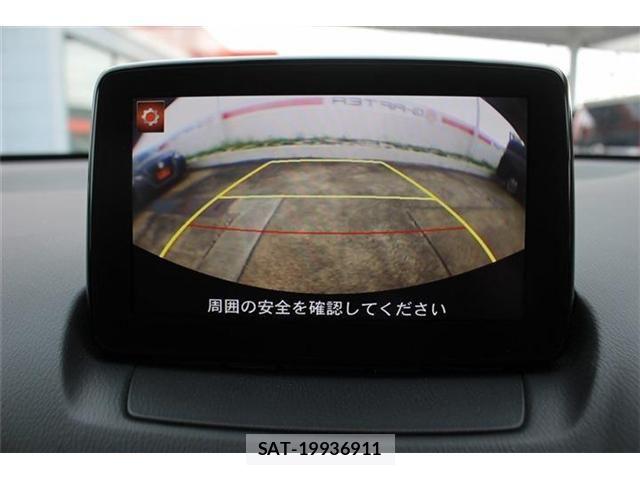 Mazda DEMIO 2017-07 8207336-2