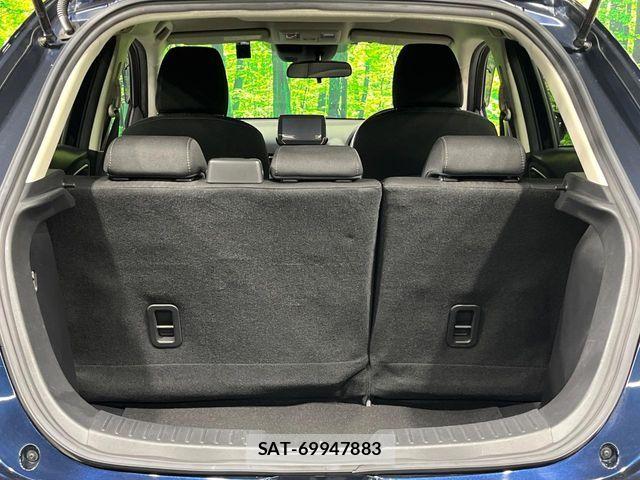 Mazda DEMIO 2018-11 8207333-9