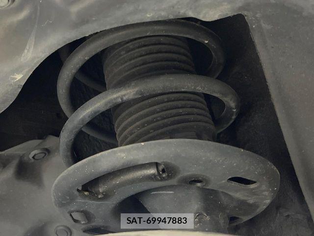 Mazda DEMIO 2018-11 8207333-19