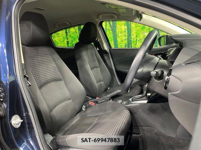 Mazda DEMIO 2018-11 8207333-7