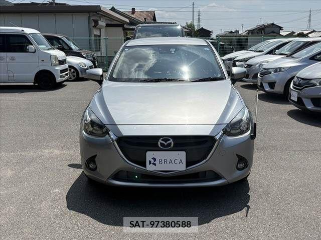 Mazda DEMIO 2015-05 8207338-8