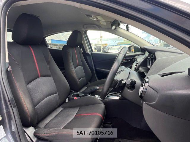 Mazda DEMIO 2016-04 8207340-8