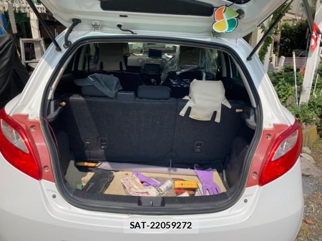 Mazda DEMIO 2011-08 8207343-8