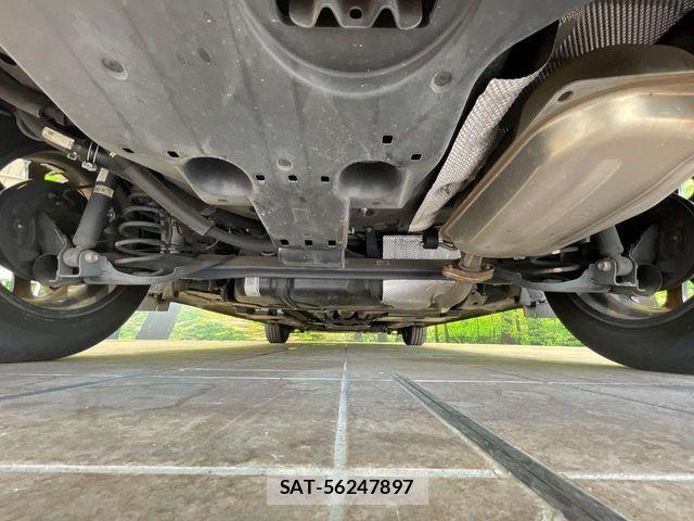 Mazda DEMIO 2019-03 8207330-18