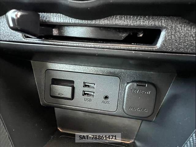 Mazda DEMIO 2017-07 8207339-20