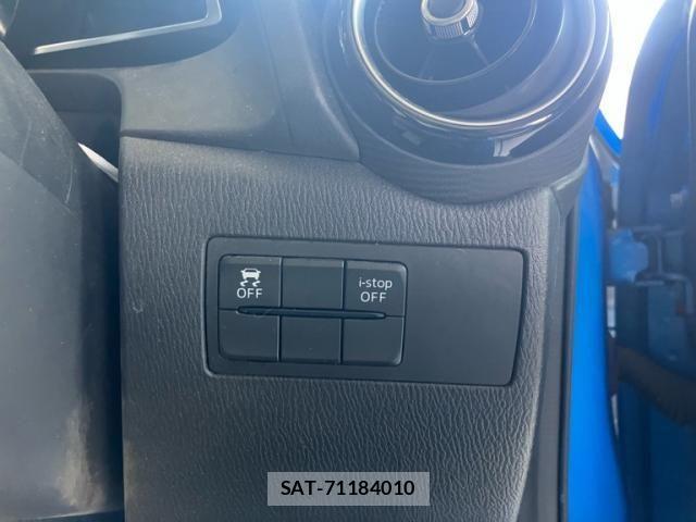Mazda DEMIO 2015-01 8229576-14