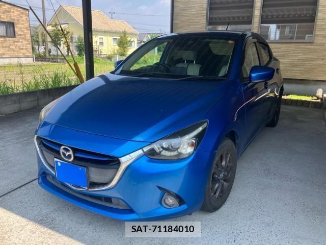 Mazda DEMIO 2015-01 8229576-1