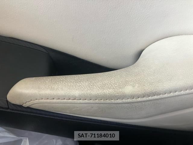 Mazda DEMIO 2015-01 8229576-23