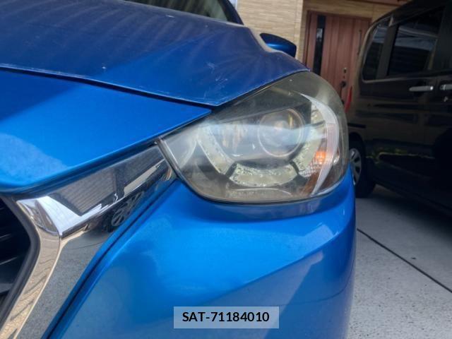 Mazda DEMIO 2015-01 8229576-2