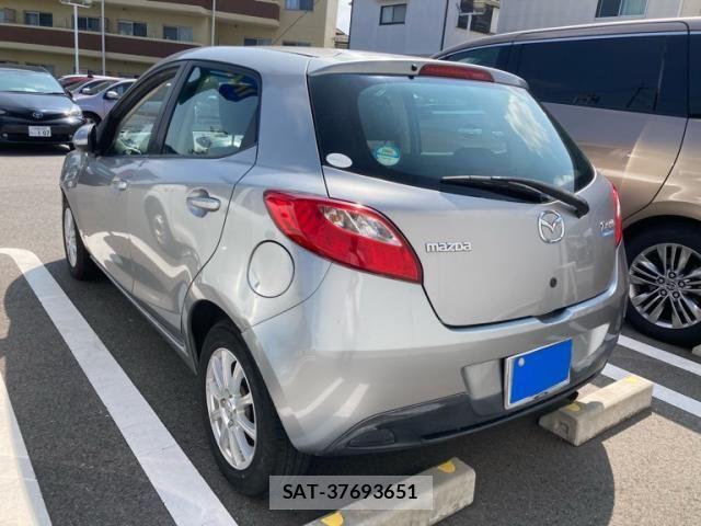 Mazda DEMIO 2008-11 8229587-13