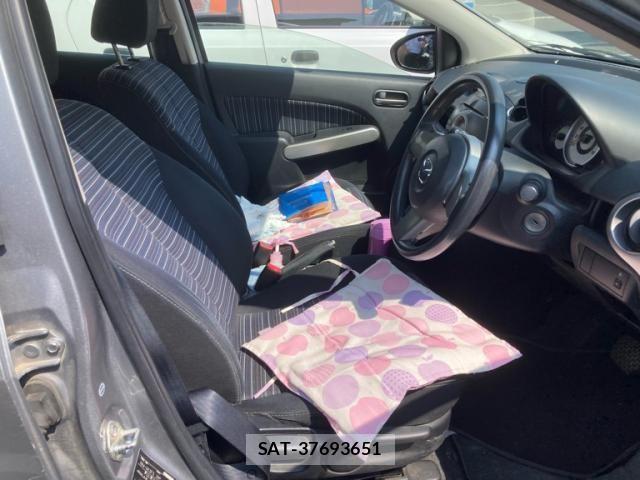Mazda DEMIO 2008-11 8229587-14