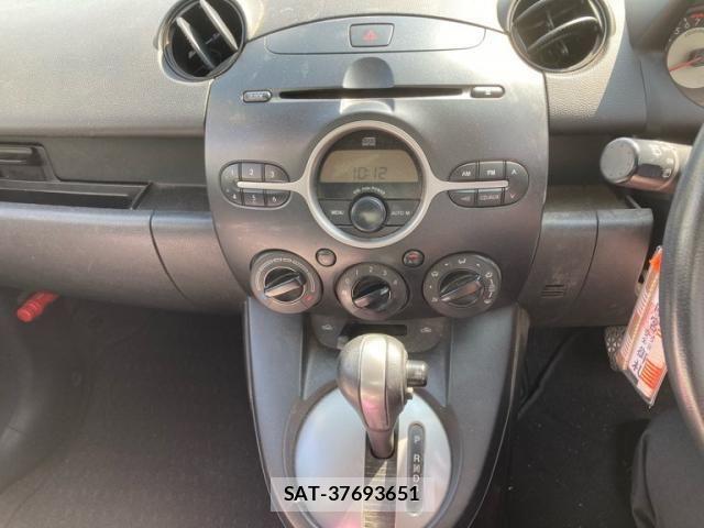 Mazda DEMIO 2008-11 8229587-18