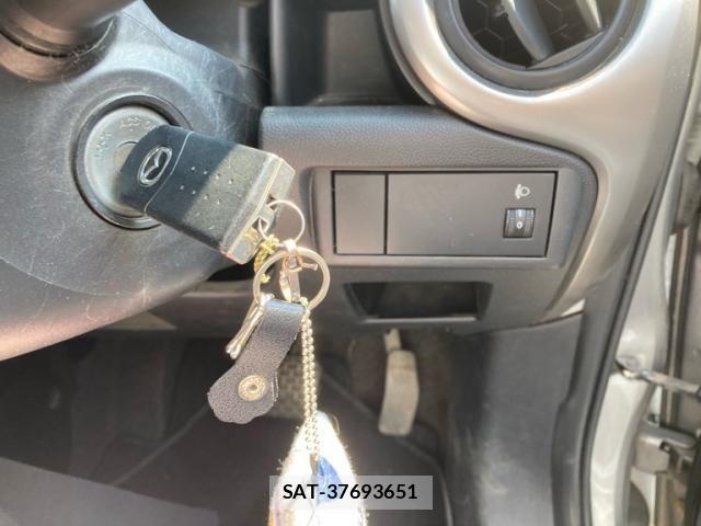 Mazda DEMIO 2008-11 8229587-19