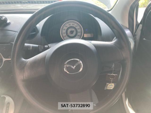 Mazda DEMIO 2007-11 8229577-13