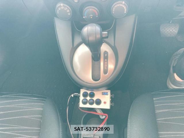 Mazda DEMIO 2007-11 8229577-15