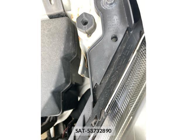 Mazda DEMIO 2007-11 8229577-19